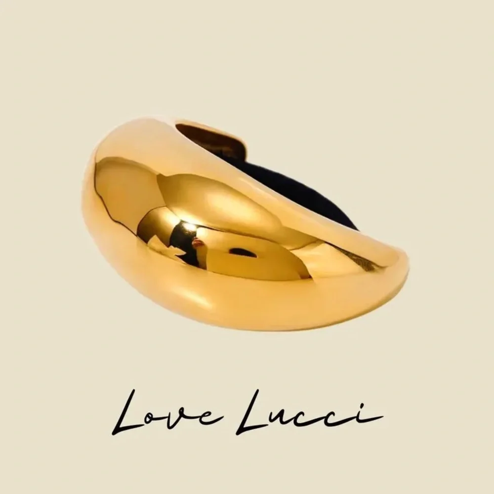 Love Lucci Gold Tone Large‎ Chunky Statement Hair Accessory Ponytail Holder